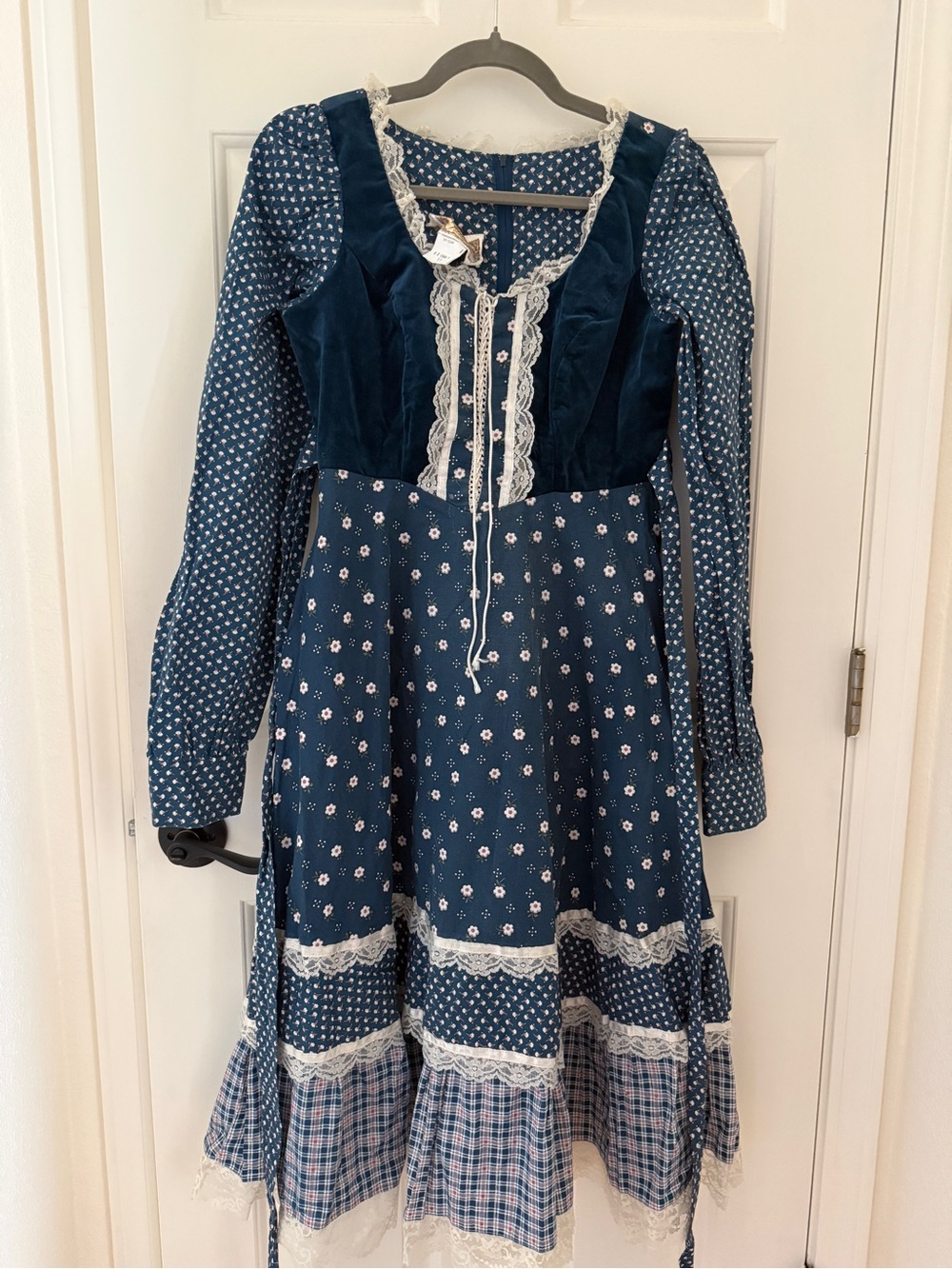 Gunne sax size 11 midi dress